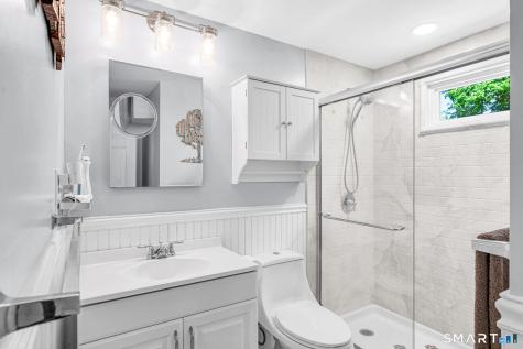 32 Parsons Road Enfield CT 06082