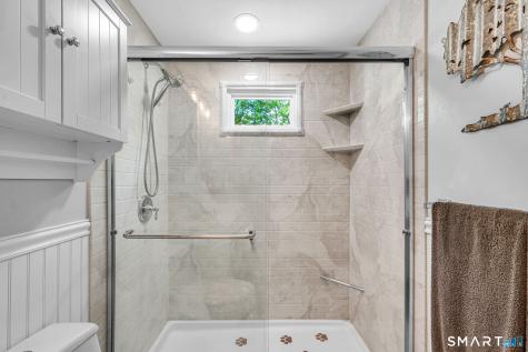 32 Parsons Road Enfield CT 06082
