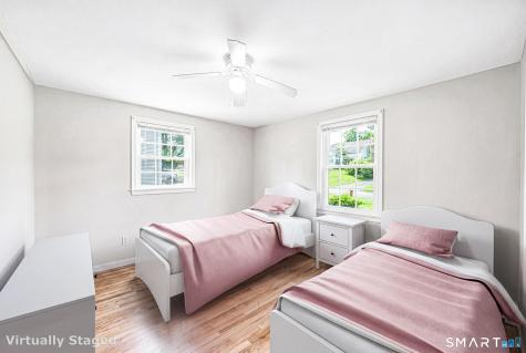 32 Parsons Road Enfield CT 06082