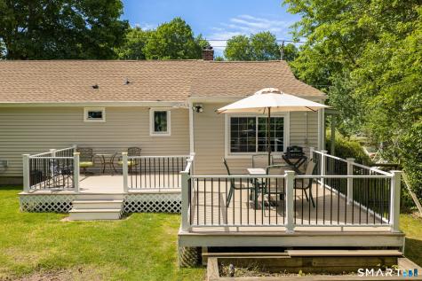 32 Parsons Road Enfield CT 06082
