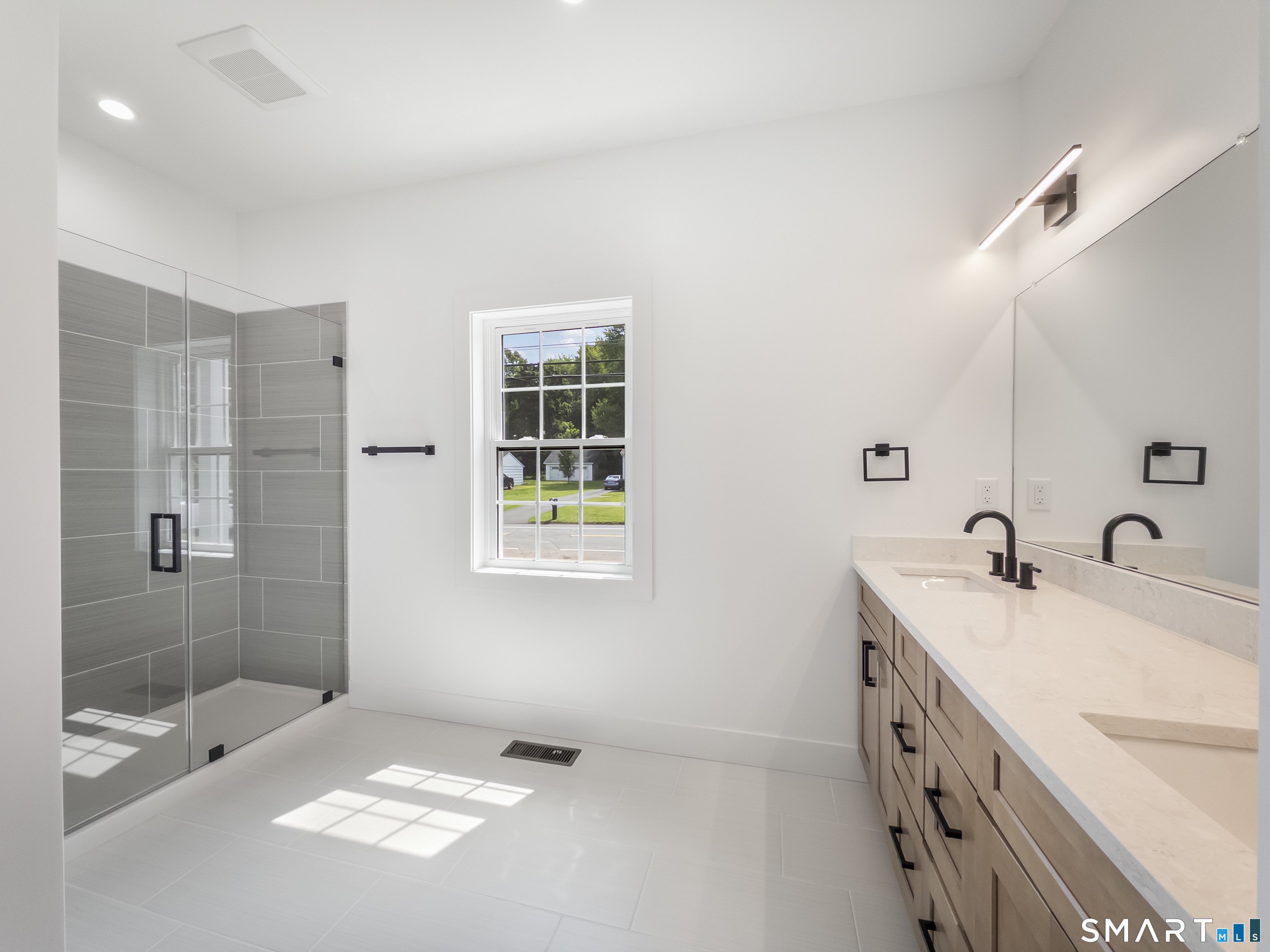 170 Bee Street Meriden CT 06450