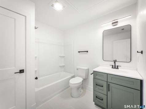 170 Bee Street Meriden CT 06450
