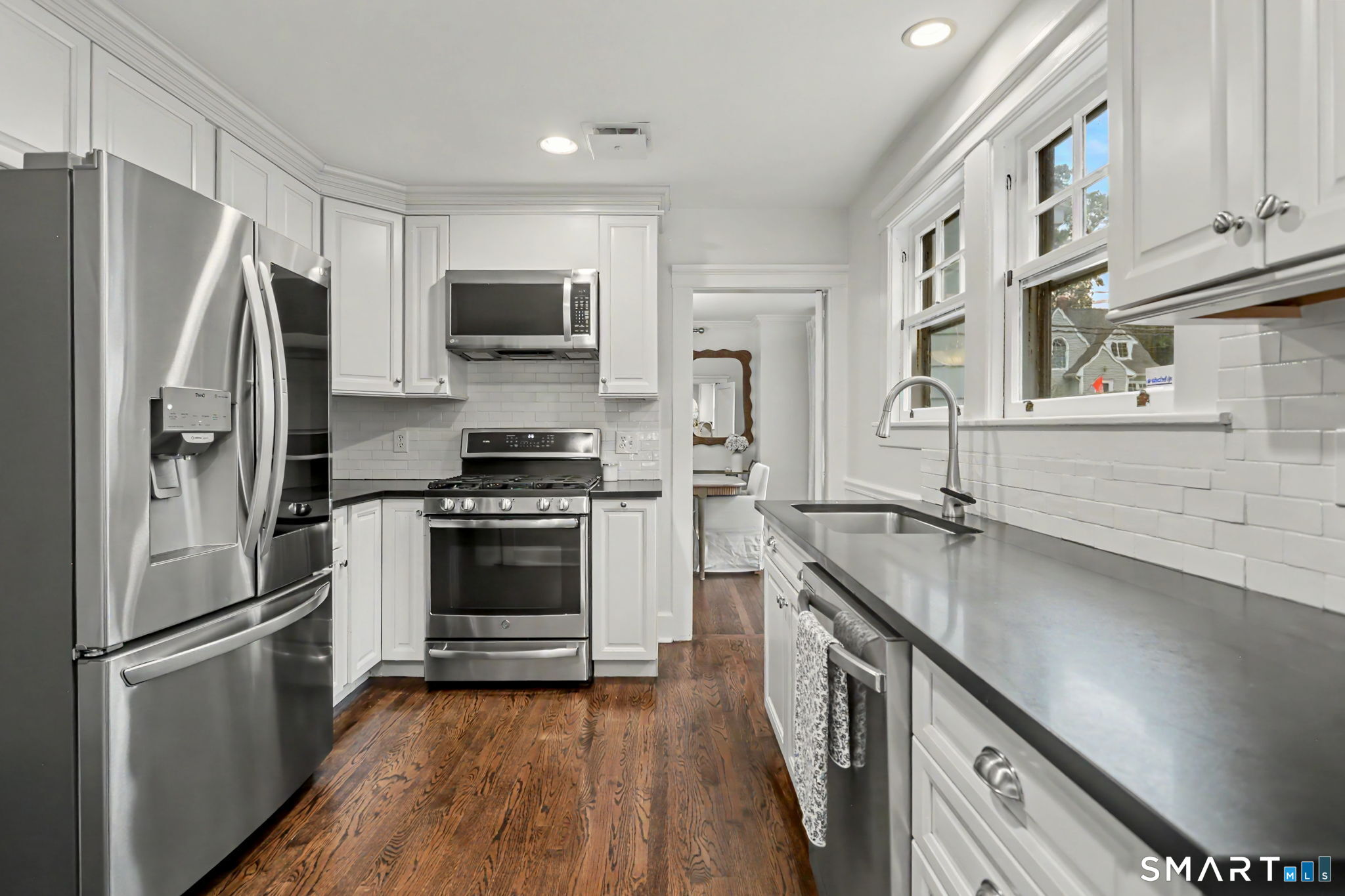 60 Middlesex Road Darien CT 06820