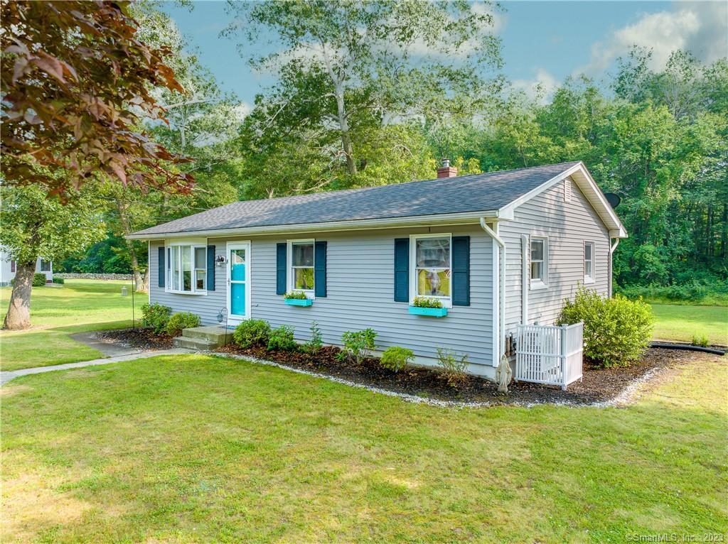 8 Hanson Road Plainfield CT 06374