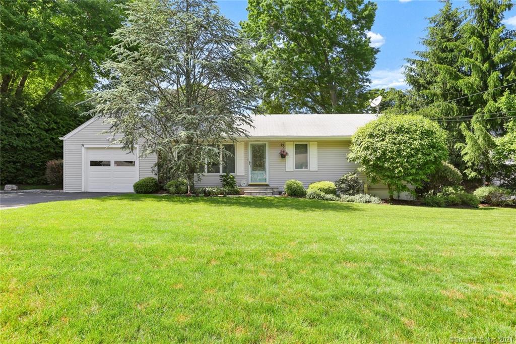 12 Powder Horn Road Norwalk CT 06850