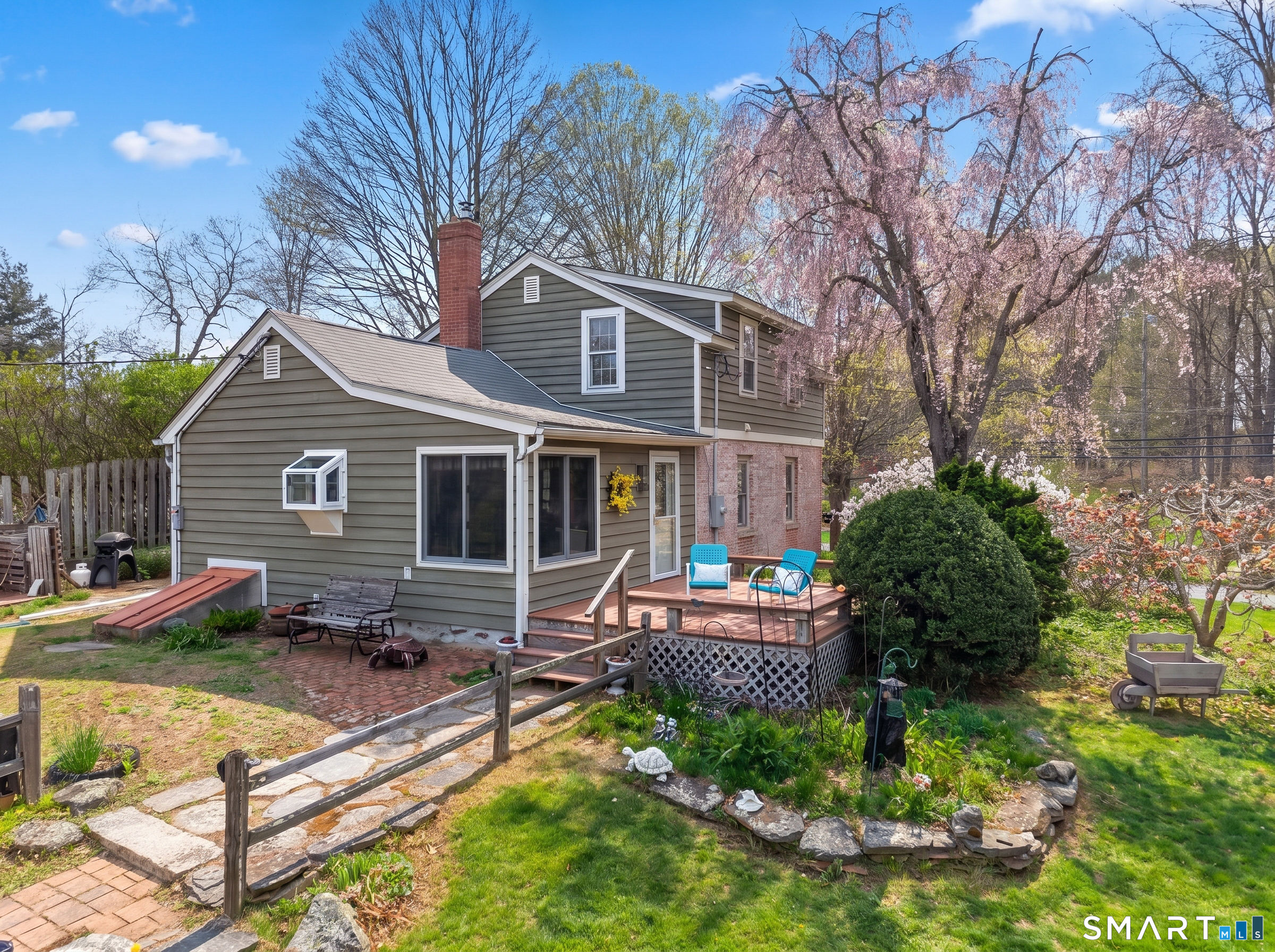 140 Tripp Road Woodstock CT 06281