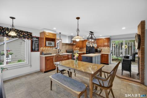 140 Tripp Road Woodstock CT 06281