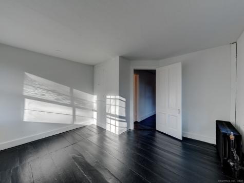 668 Middle Turnpike Mansfield CT 06268