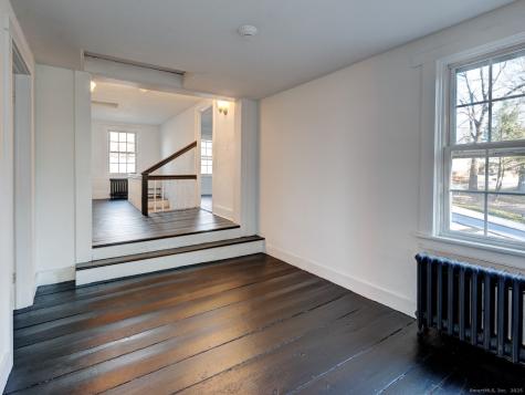 668 Middle Turnpike Mansfield CT 06268