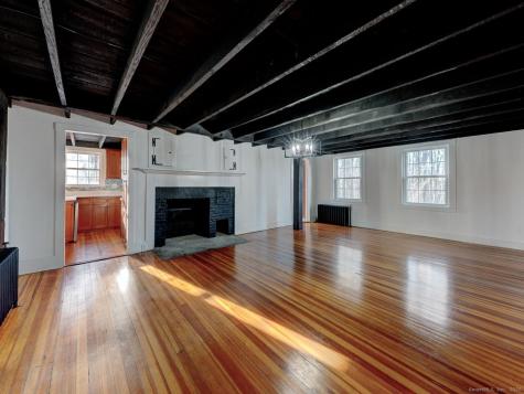 668 Middle Turnpike Mansfield CT 06268