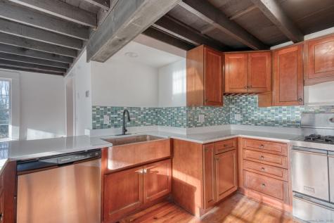 668 Middle Turnpike Mansfield CT 06268