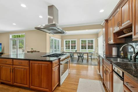 2 Wentworth Drive Newtown CT 06470