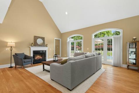 2 Wentworth Drive Newtown CT 06470