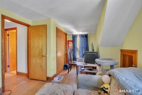 2 Alpine Street Manchester CT 06040