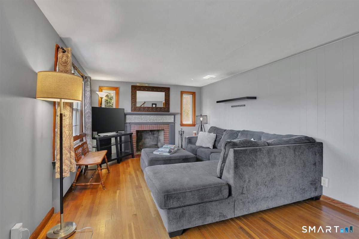2 Alpine Street Manchester CT 06040
