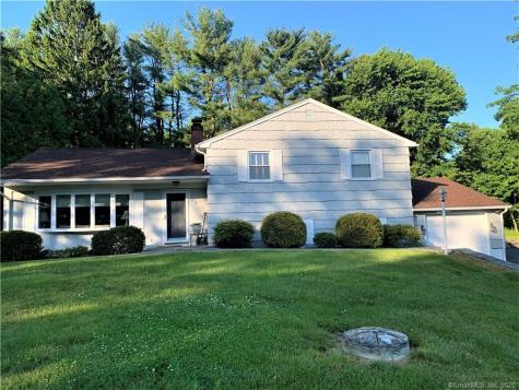 3 Martin Street Newtown CT 06470