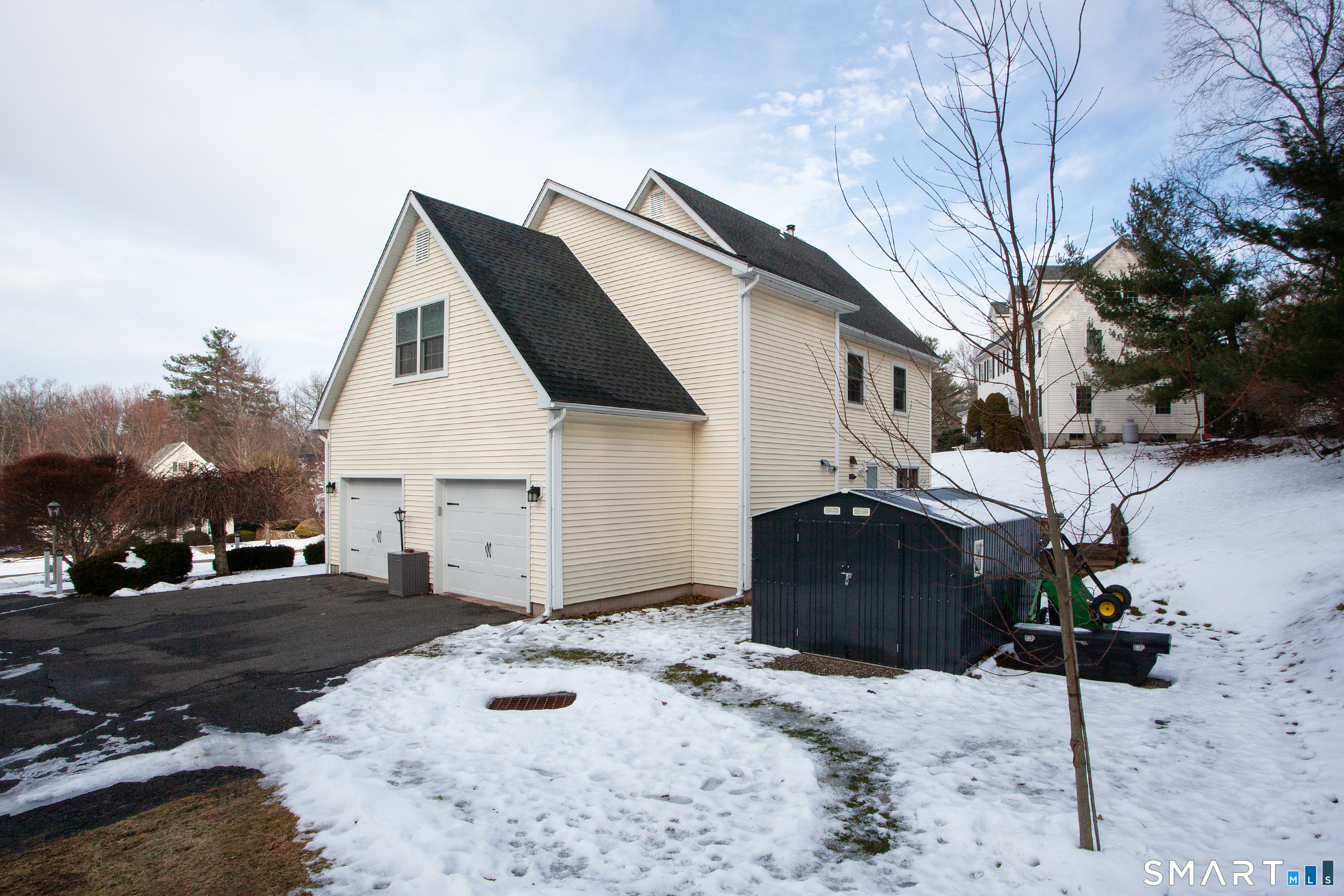 9 Candlewood Lane Granby CT 06035