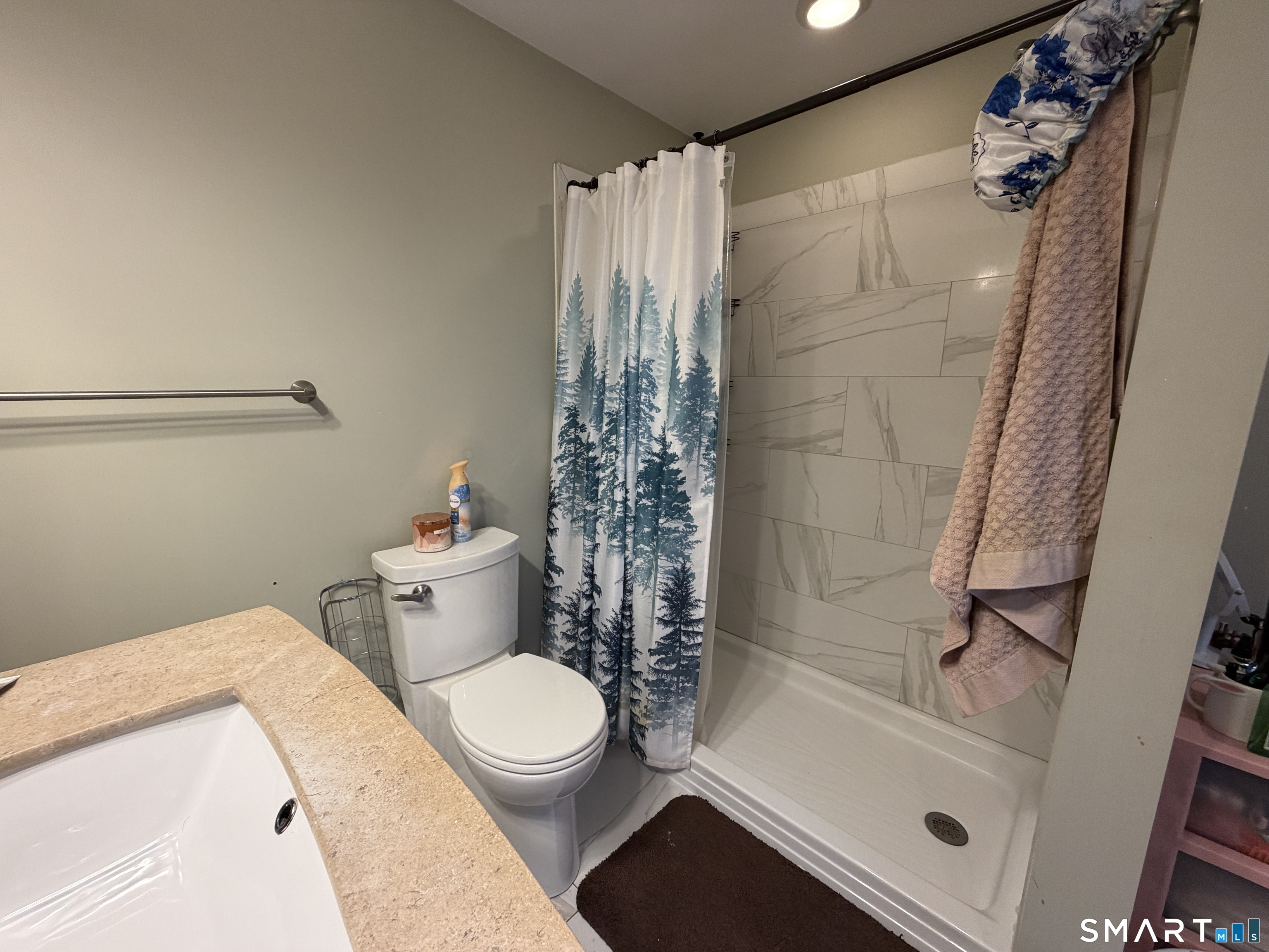 28 Marshall Street West Haven CT 06516