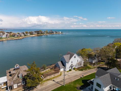 136 Daniel Avenue Guilford CT 06437