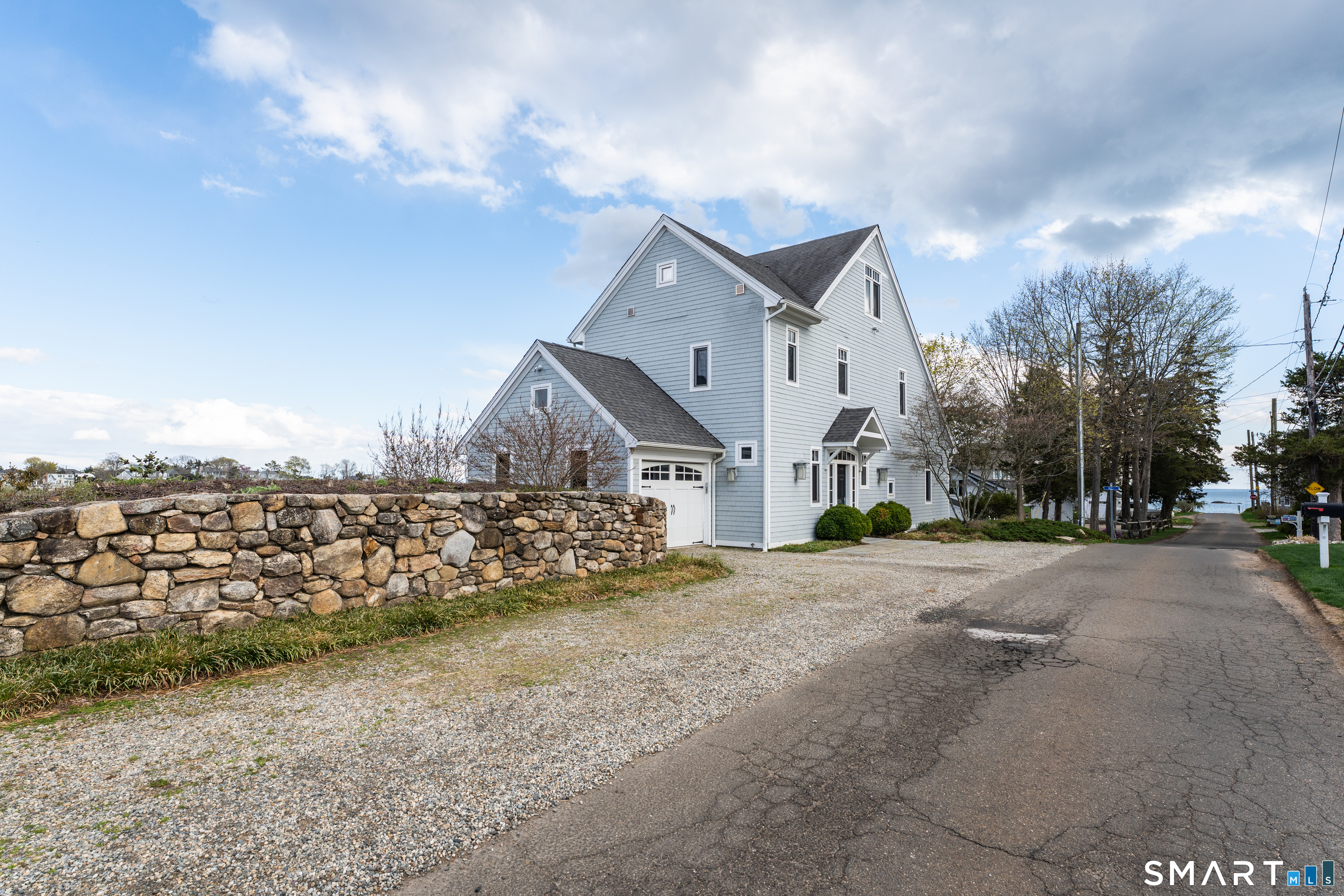 136 Daniel Avenue Guilford CT 06437