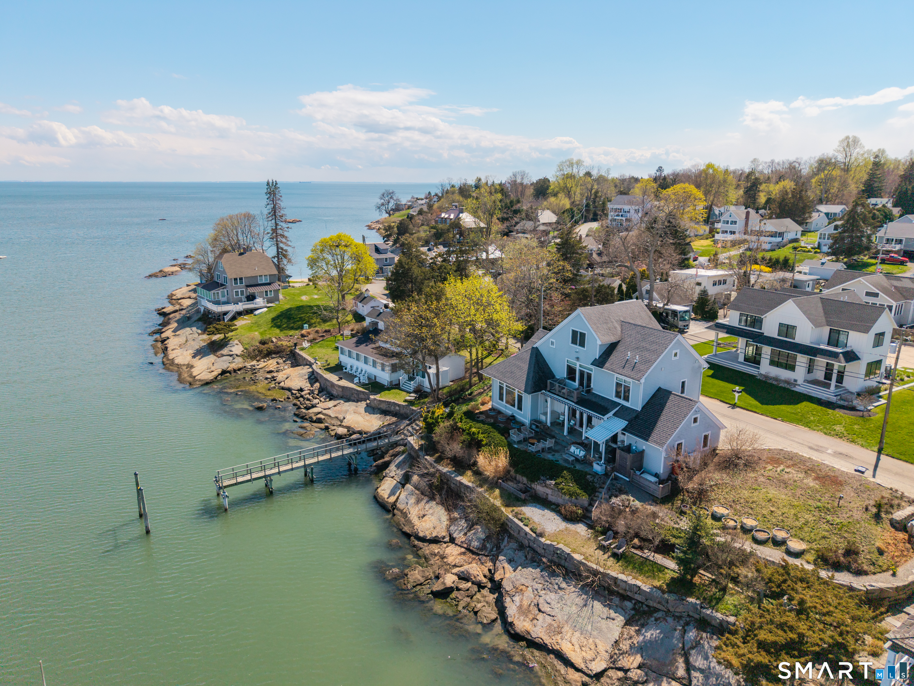 136 Daniel Avenue Guilford CT 06437