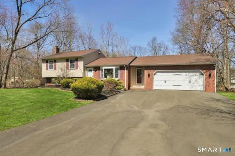 976 Old Rock Hill Road Wallingford CT 06492