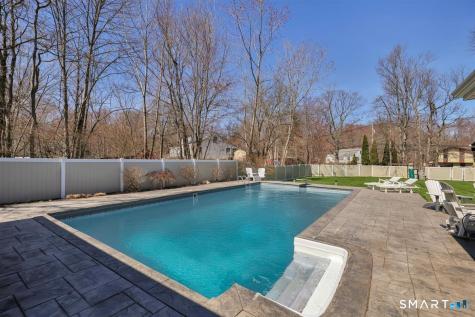 976 Old Rock Hill Road Wallingford CT 06492