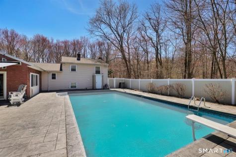 976 Old Rock Hill Road Wallingford CT 06492
