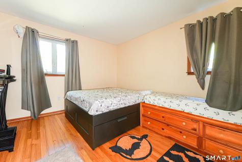 101 Chase Lane West Haven CT 06516