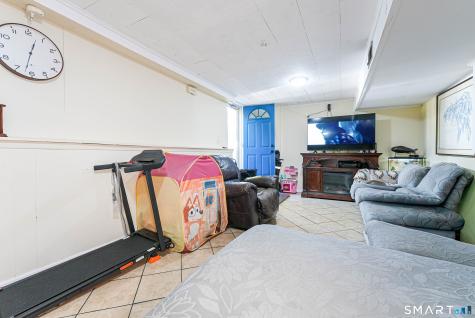 101 Chase Lane West Haven CT 06516