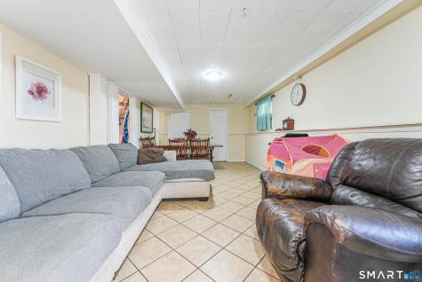 101 Chase Lane West Haven CT 06516