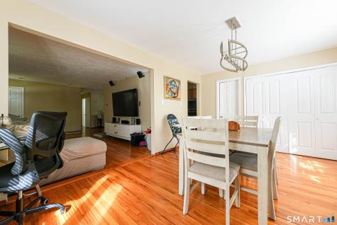 101 Chase Lane West Haven CT 06516