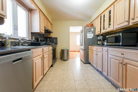 101 Chase Lane West Haven CT 06516