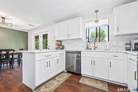 97 Dorothy Lane Plymouth CT 06786