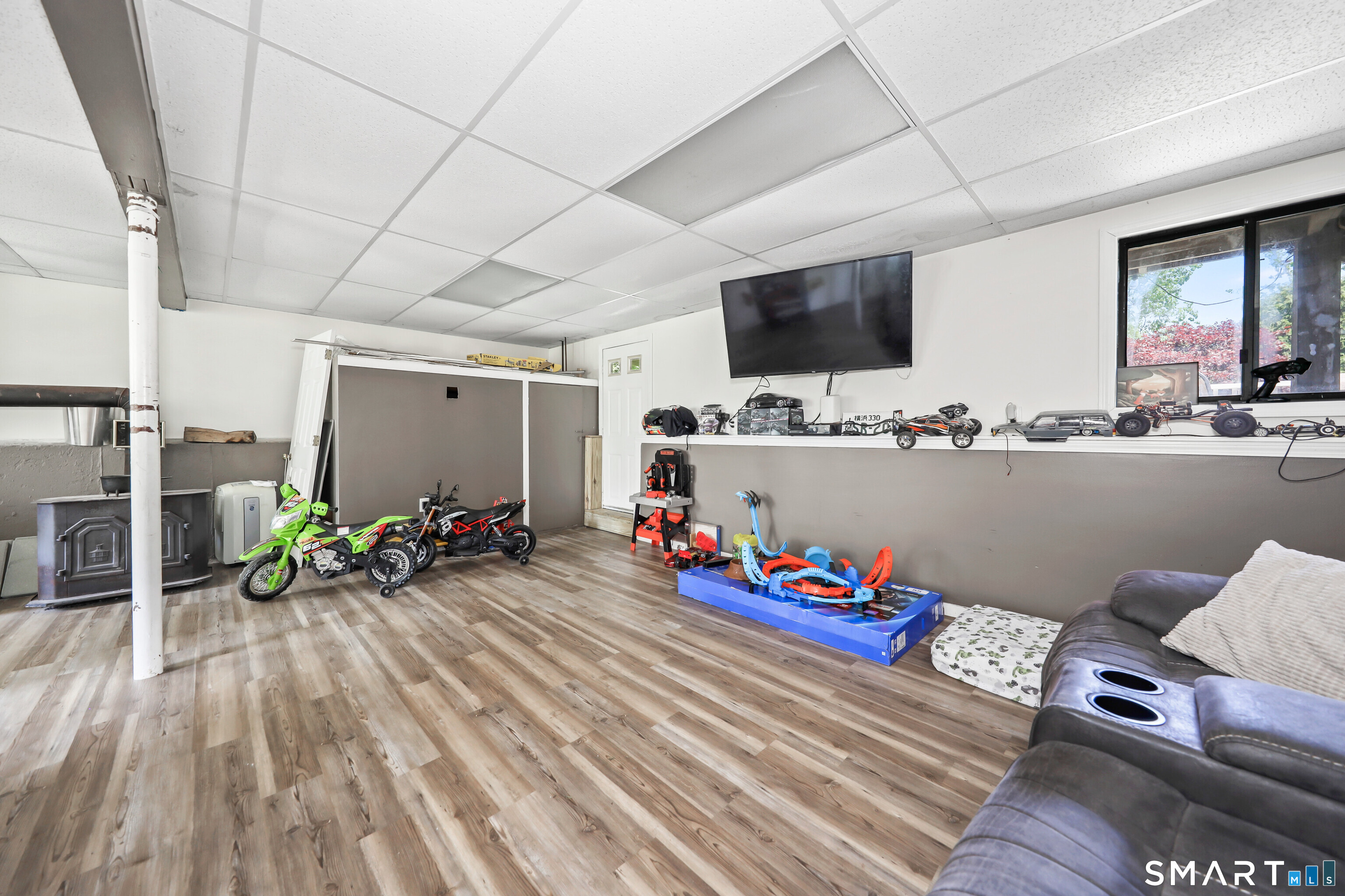 97 Dorothy Lane Plymouth CT 06786
