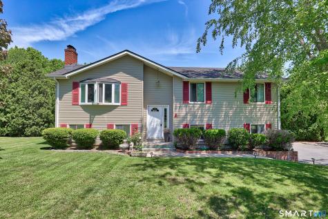 97 Dorothy Lane Plymouth CT 06786
