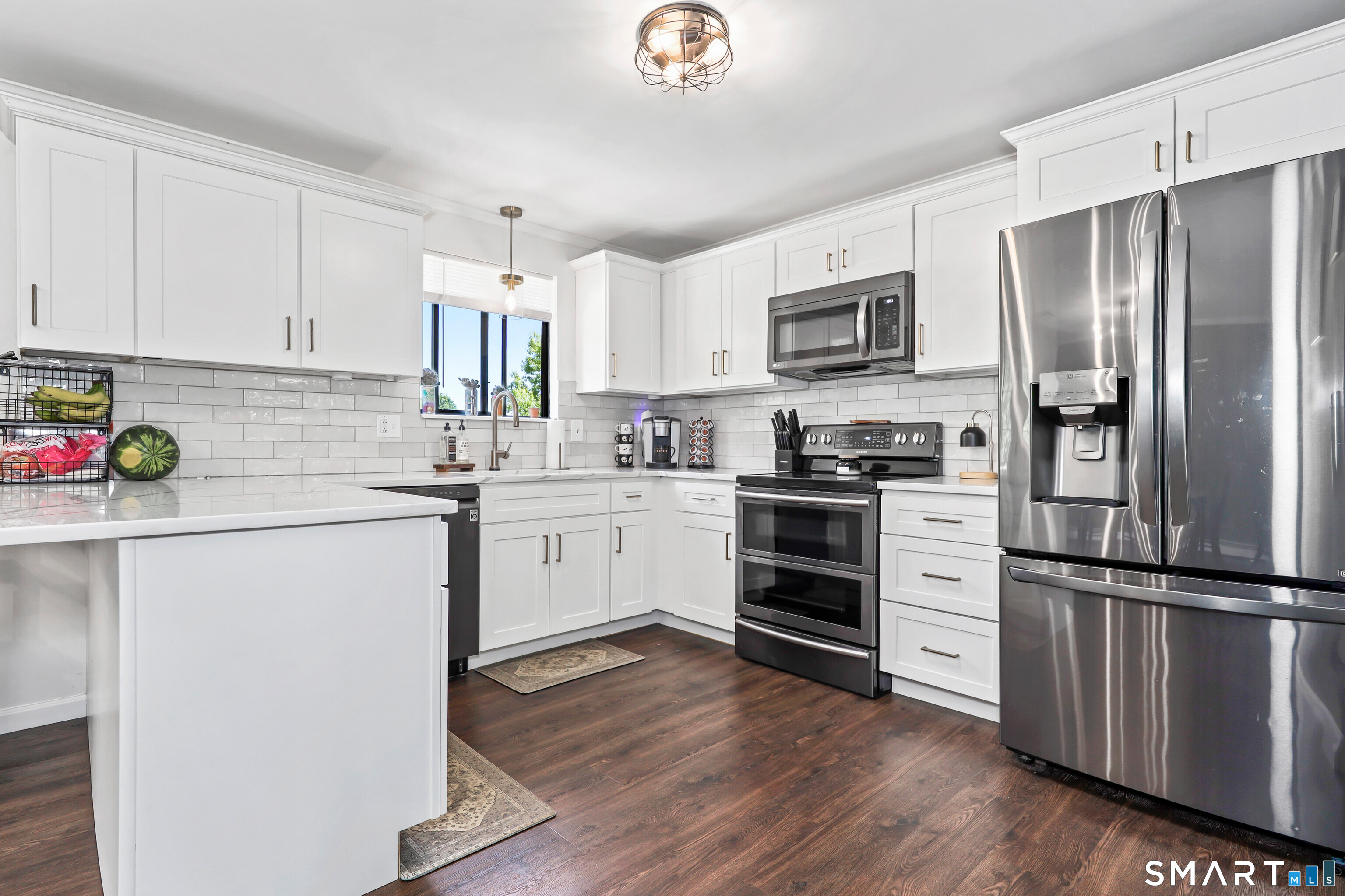 97 Dorothy Lane Plymouth CT 06786