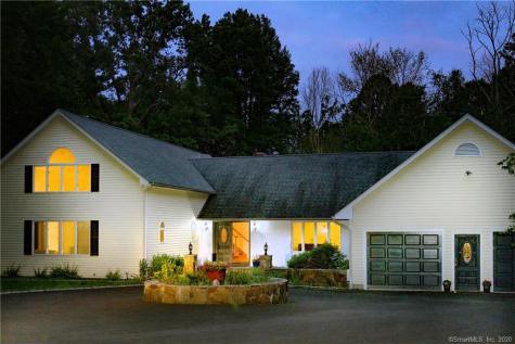 45 Wyldewood Road Easton CT 06612