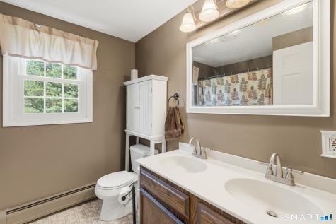 169 Tom Swamp Road Hamden CT 06518