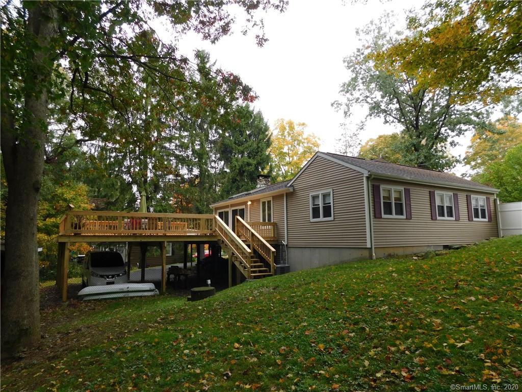 16 Taagan Point Drive Danbury CT 06811