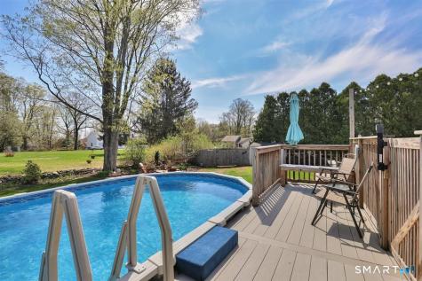 24 Meadowood Drive Middletown CT 06457