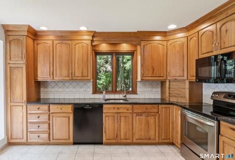 297 North Poverty Road Southbury CT 06488