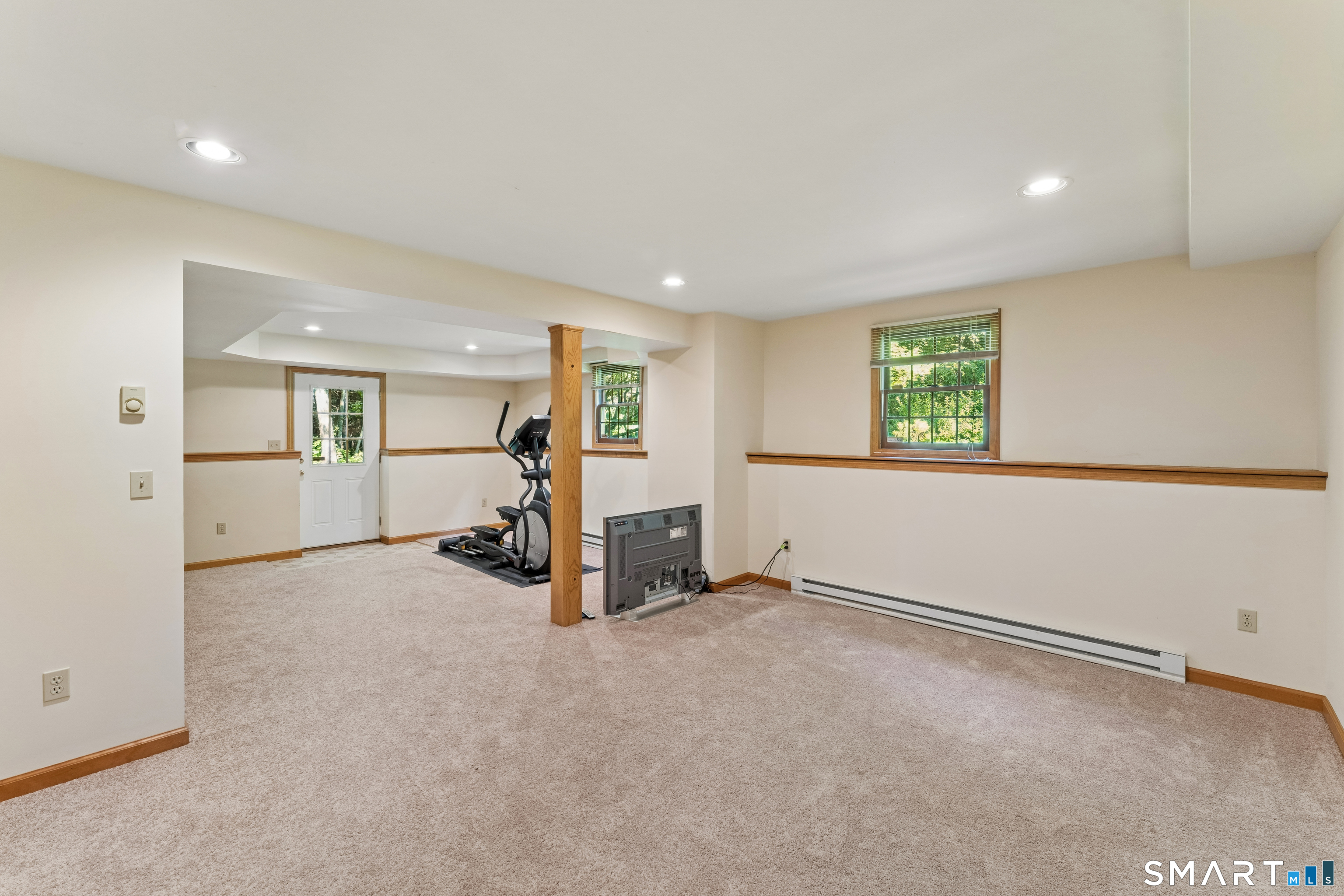 297 North Poverty Road Southbury CT 06488
