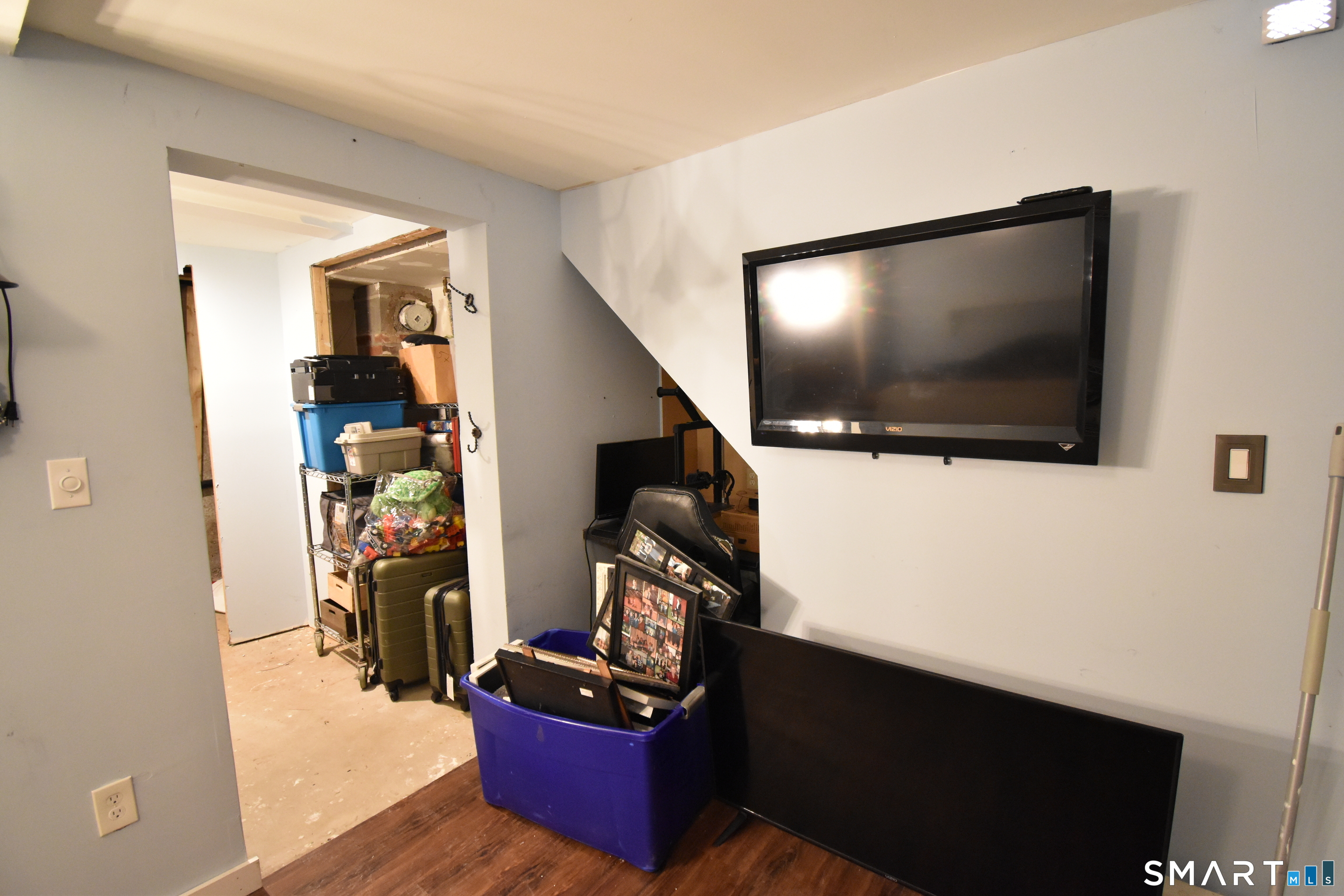 88 Barlow Street Bristol CT 06010