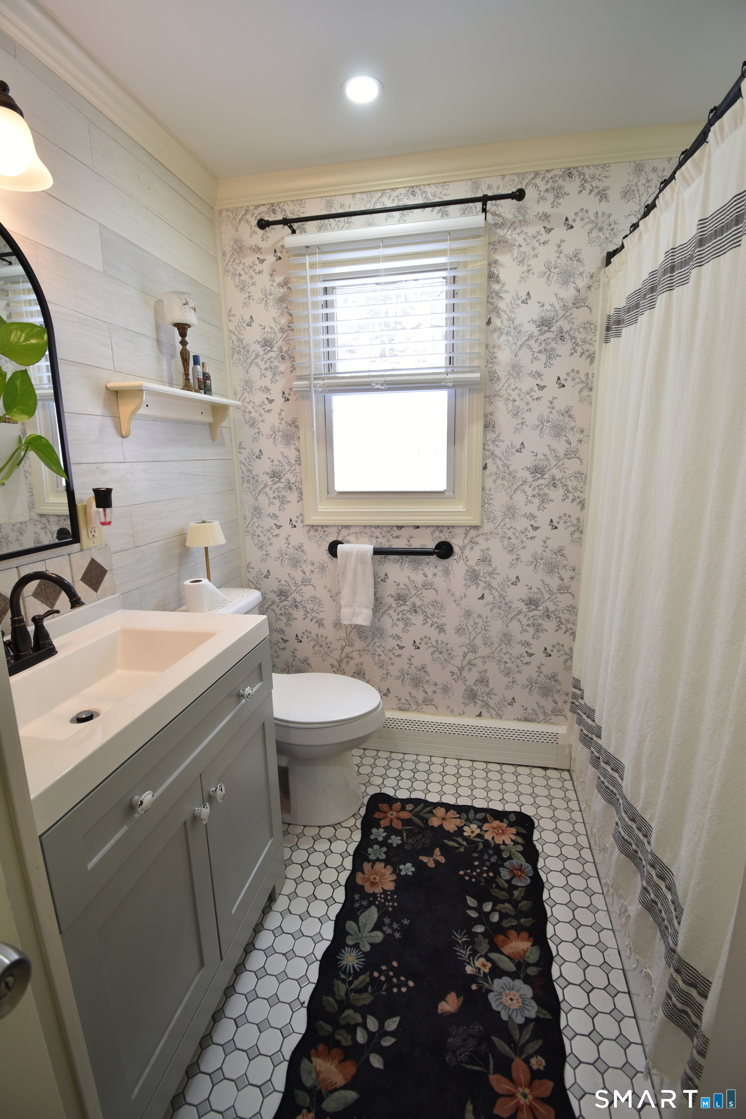 88 Barlow Street Bristol CT 06010