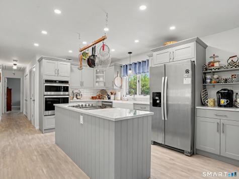 21 Linden Drive Milford CT 06460