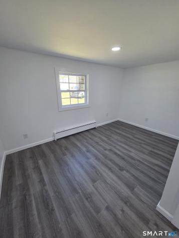 303 Mohegan Park Road Norwich CT 06360