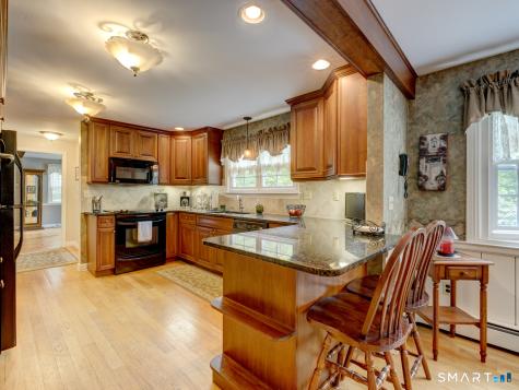 72 Garnet Ridge Drive Tolland CT 06084