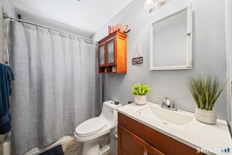 12 Tudor Lane Naugatuck CT 06770