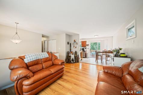 12 Tudor Lane Naugatuck CT 06770